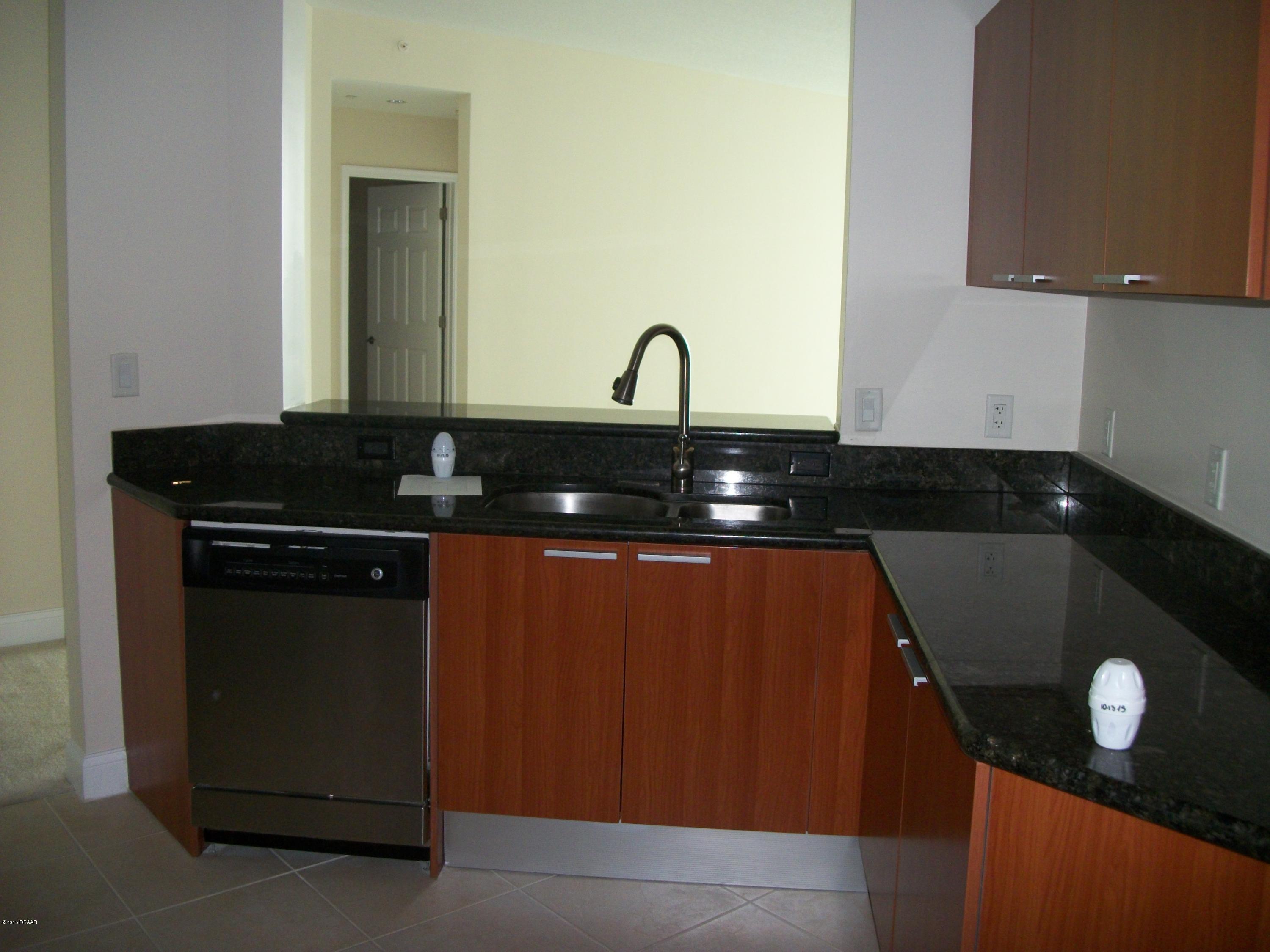 231 Riverside Drive, Unit 25031 Holly Hill, FL 32117 - Photo 11 of 31 101_4608