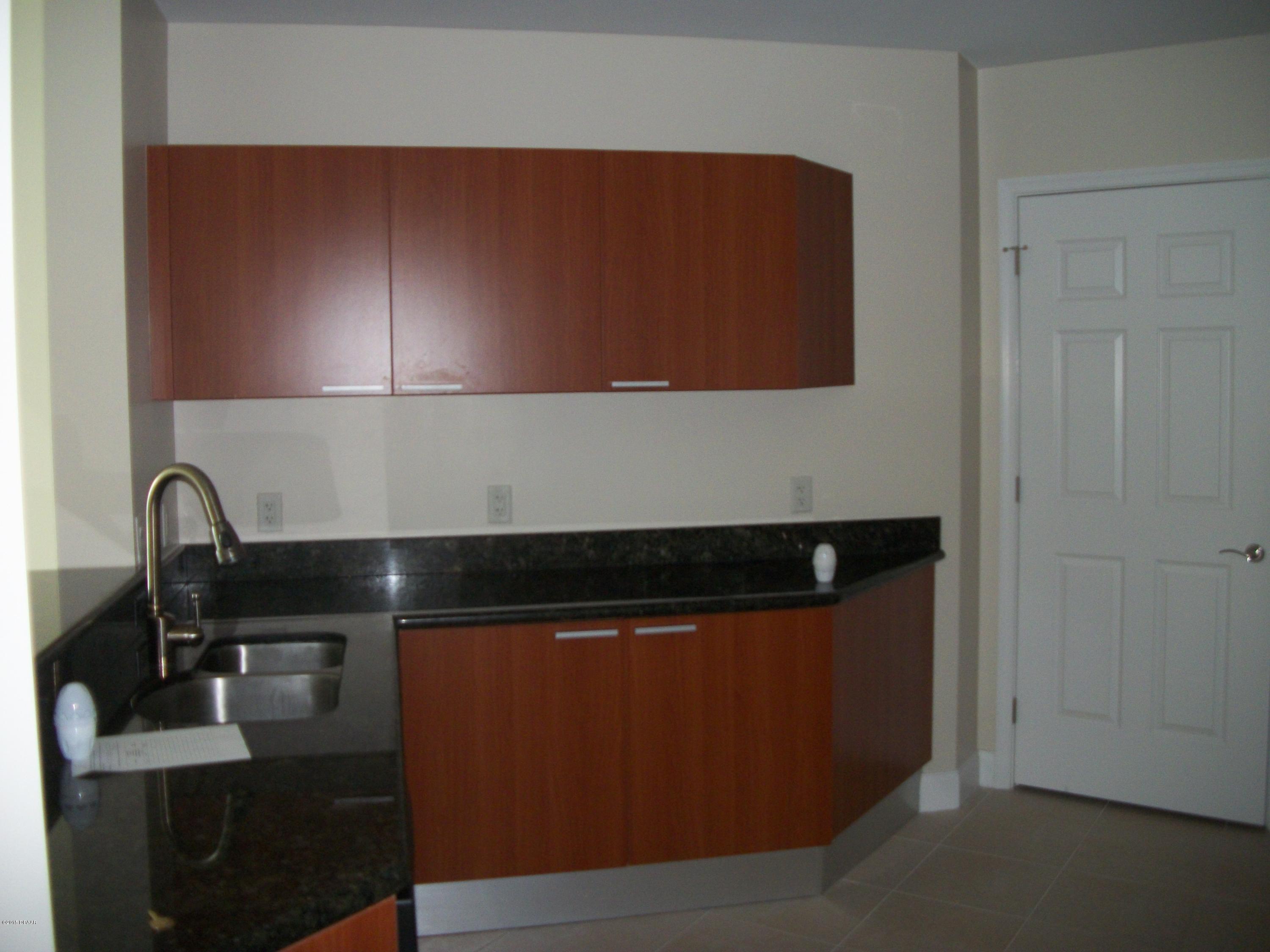 231 Riverside Drive, Unit 25031 Holly Hill, FL 32117 - Photo 12 of 31 101_4609