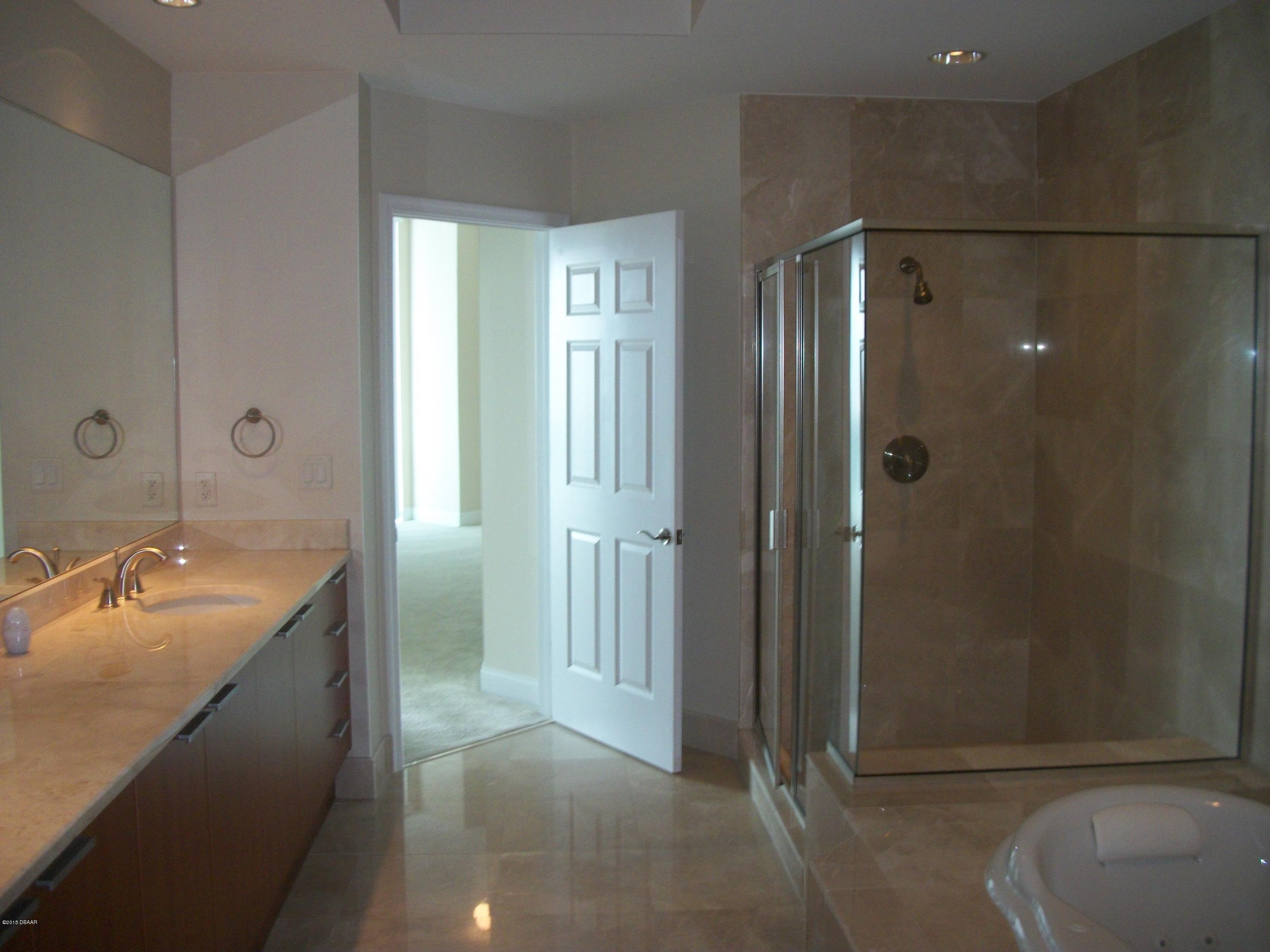 231 Riverside Drive, Unit 25031 Holly Hill, FL 32117 - Photo 15 of 31 101_4630