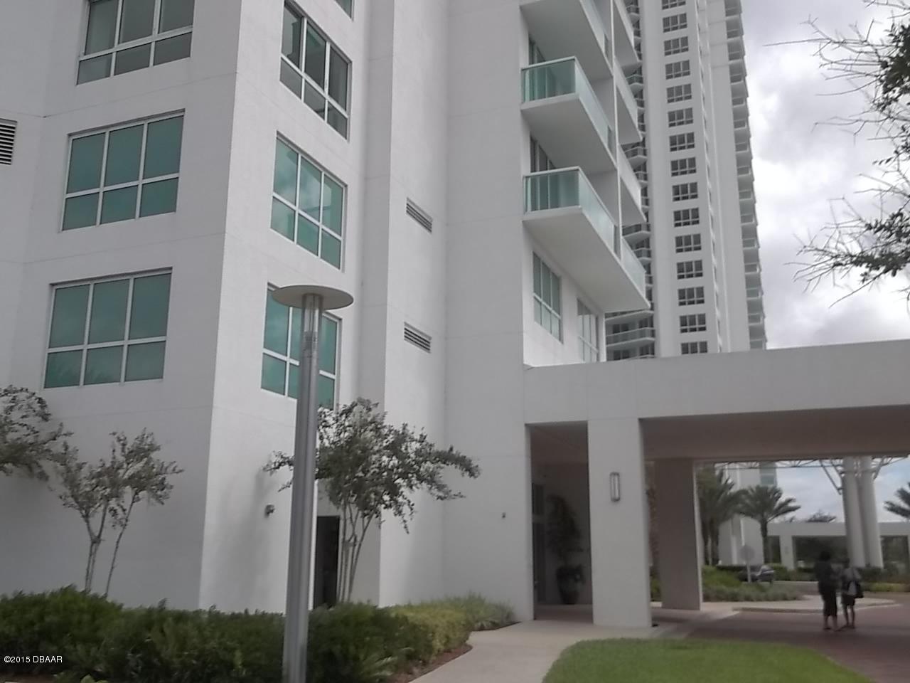 231 Riverside Drive, Unit 25031 Holly Hill, FL 32117 - Photo 5 of 31 100_0166