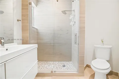 $800,000 | 8770 Southwest 204th Street, Cutler Bay, FL 33189