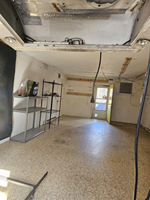 4400 Mechanic Road Hillsdale, MI 49242 - Photo 6 of 23 Garage loft