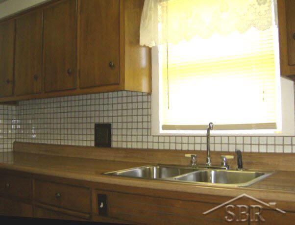 1440 North Towerline Road Saginaw, MI 48601 - Photo 2 of 21 20324604-1.JPG