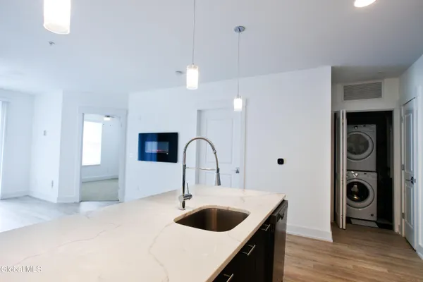 $2,320 | 21 Whistler Court, Unit 306, Saratoga Springs, NY 12866