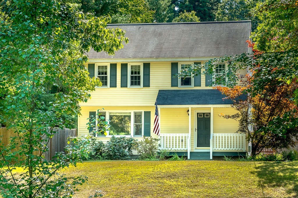 6 Worden Road Tyngsborough, MA 01879 - Photo 4 of 28 Gallery Image 4