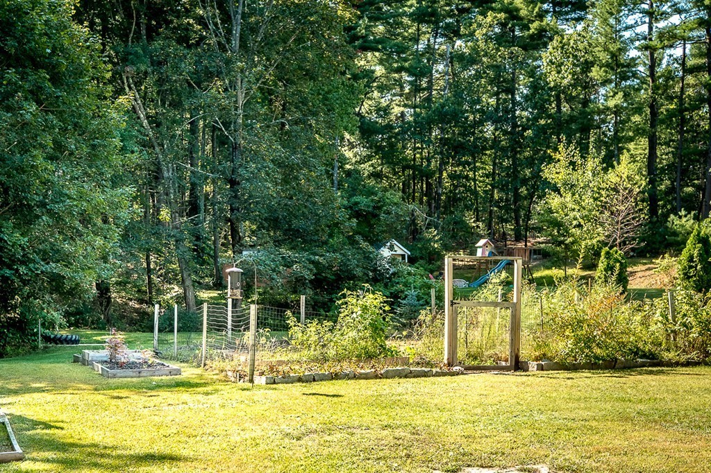 6 Worden Road Tyngsborough, MA 01879 - Photo 7 of 28 Gallery Image 7
