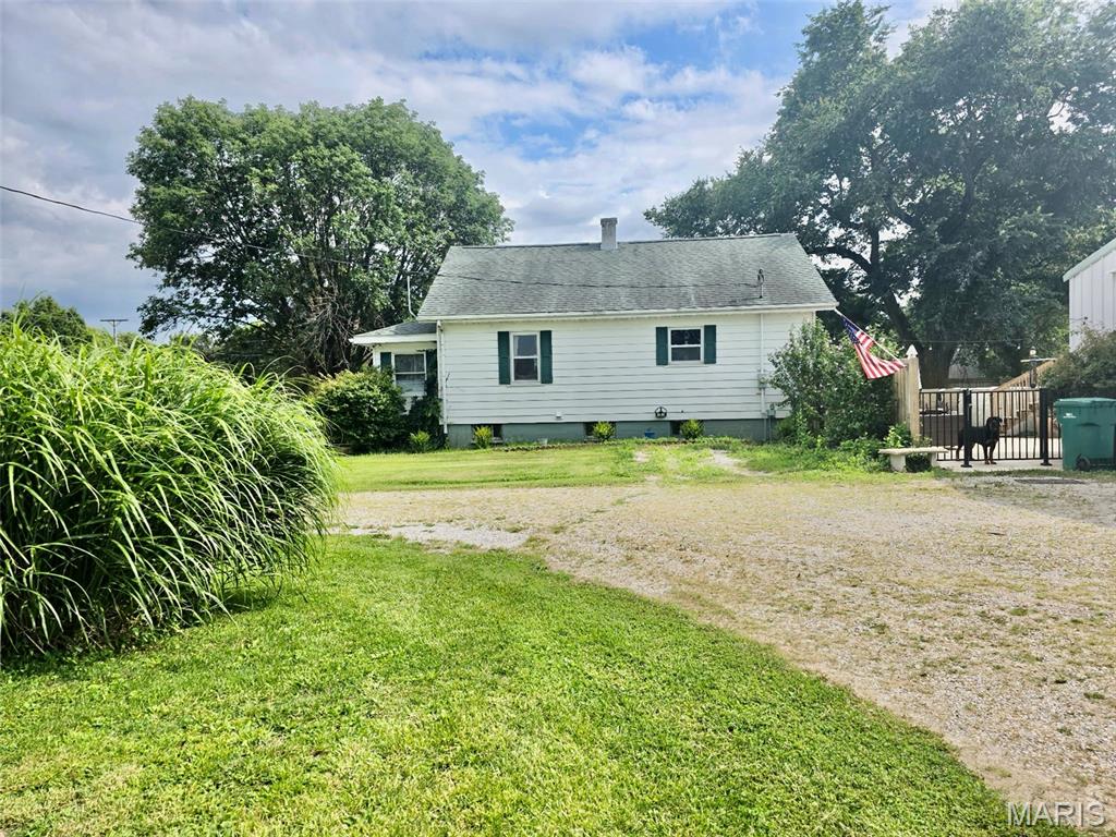 6015 State Rte 4 Mascoutah, IL 62258 - Photo 2 of 5