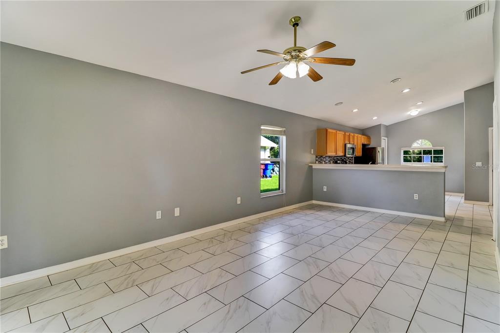 4305 Mutter Road St. Cloud, FL 34769 - Photo 7 of 23