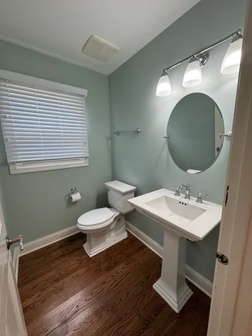 $5,500 | 804 Paradise Lane, Libertyville, IL 60048