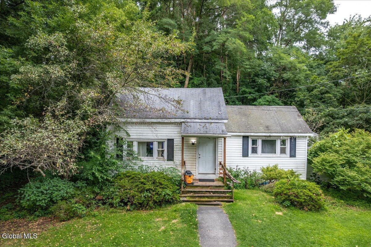 4070 River Road Colonie, NY 12110 - Photo 19 of 32 4072 Old River Rd-20