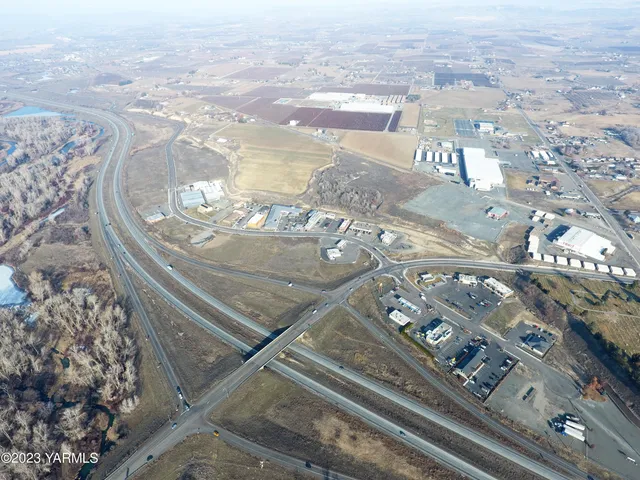 $4,326,815 | 1007 Vintage Valley Parkway, Zillah, WA 98953