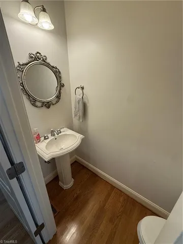 $3,200 | 3712 Burbank Lane, Winston-Salem, NC 27106