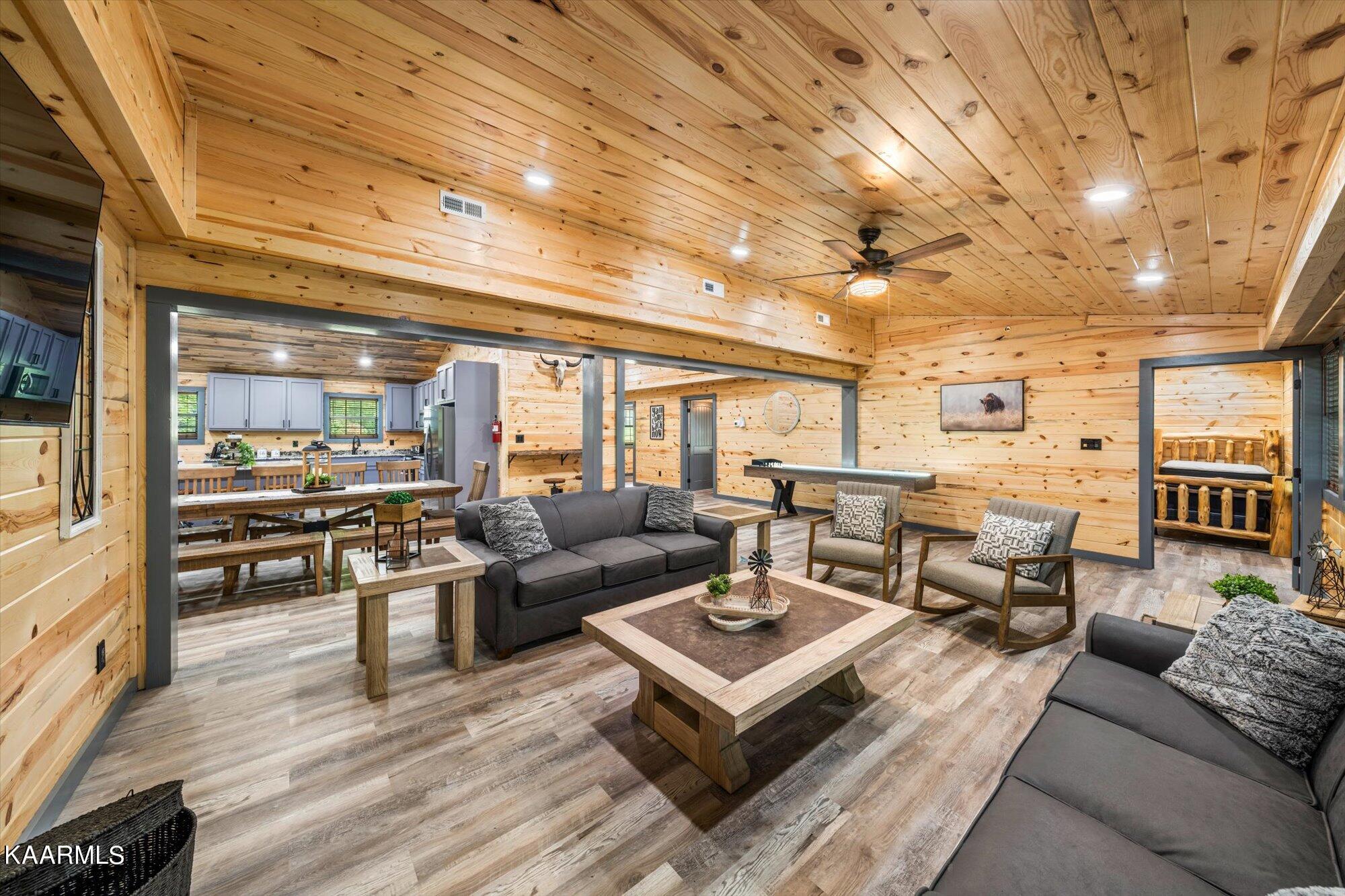 4014 Hitching Post Road Pigeon Forge, TN 37863 - Photo 35 of 50 08-4014-Hitching-Post-Rd-Pigeon-Forge-TN
