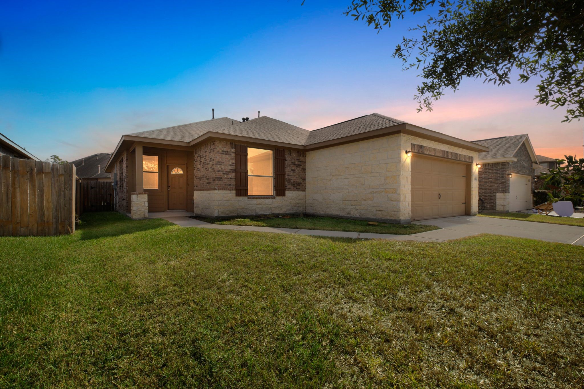 22514 Rustic Valley Court Porter, TX 77365 - Photo 4 of 33 a front view of a house with garden