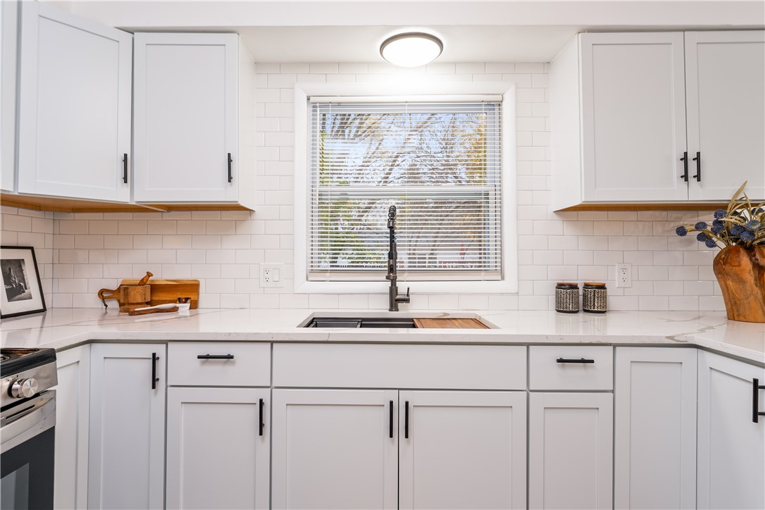 81 Spencerport Road Gates, NY 14606 - Photo 13 of 30