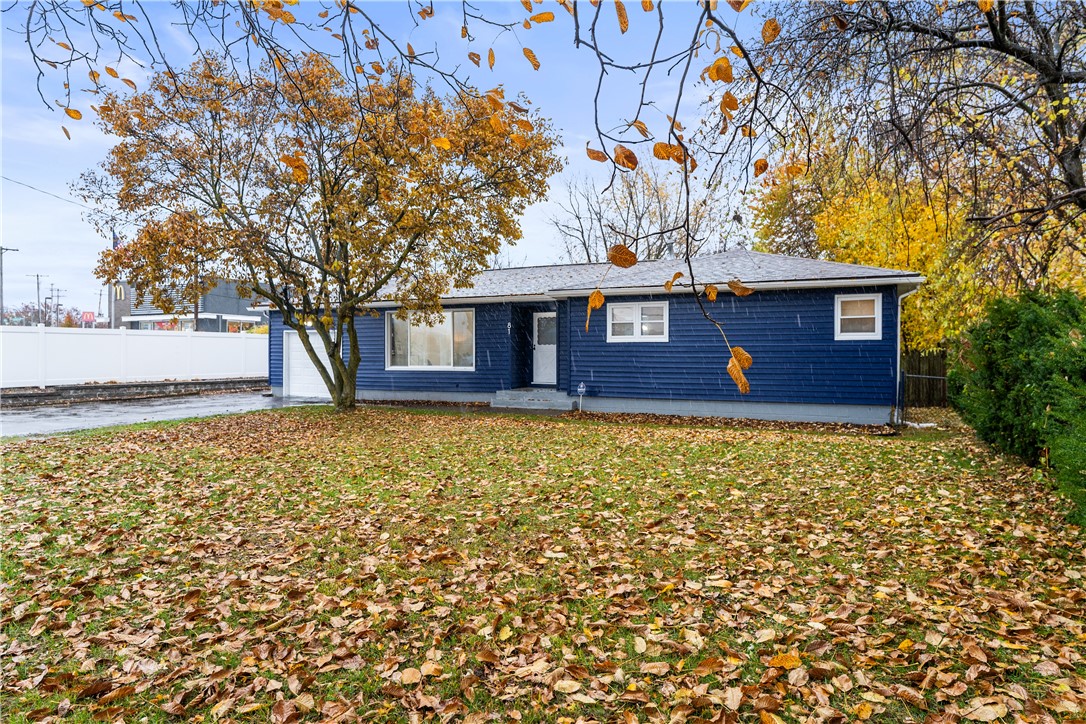 81 Spencerport Road Gates, NY 14606 - Photo 2 of 30 This beautiful 1,231 sqft Ranch is vinyl sided and