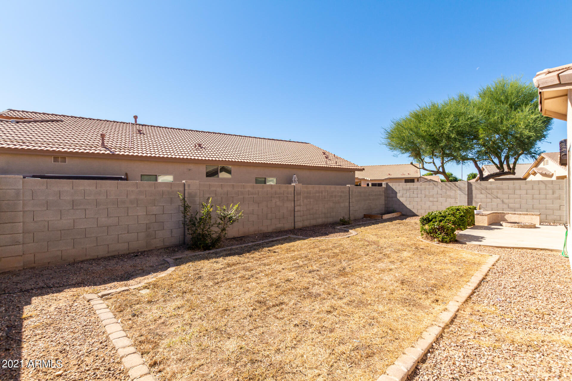 14613 West Redfield Road Surprise, AZ 85379 - Photo 25 of 28 Rear yard