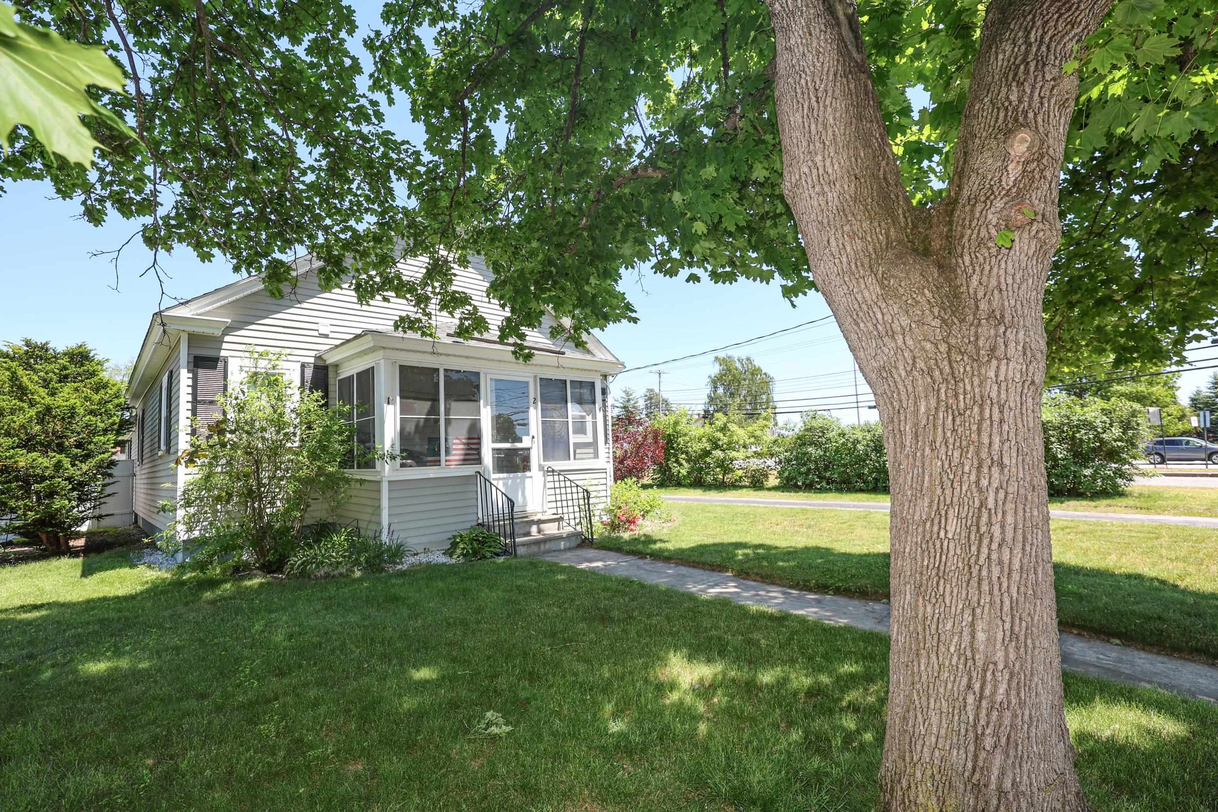 2 Thomas Street Concord, NH 03301 - Photo 3 of 24
