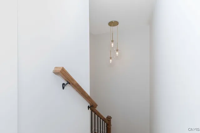 $629,900 | 8032 Frst Rdg Lane, Lysander, NY 13027