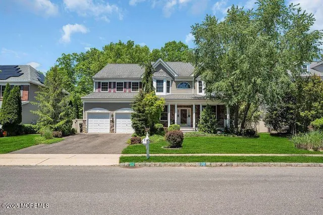 $974,000 | 5 Trumbull Court, Jackson, NJ 08527