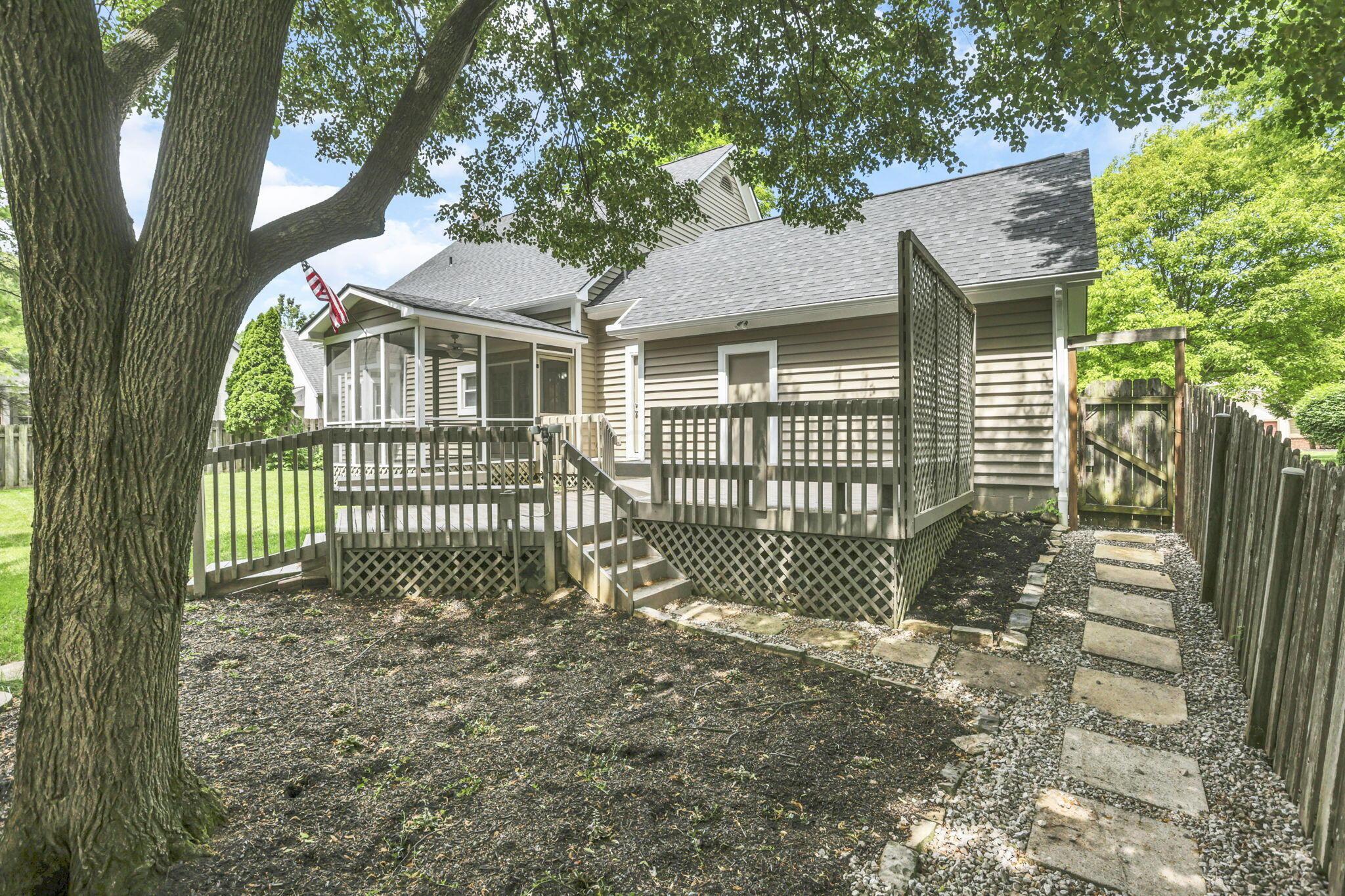 7048 Fitzgerald Road Dublin, OH 43017 - Photo 55 of 73 55-web-or-mls-4E7A4711