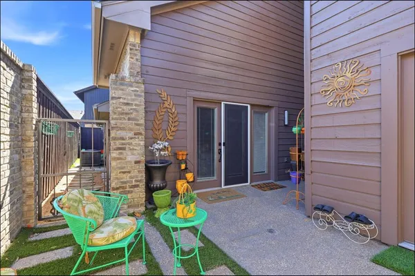 a view of outdoor dining space in the house