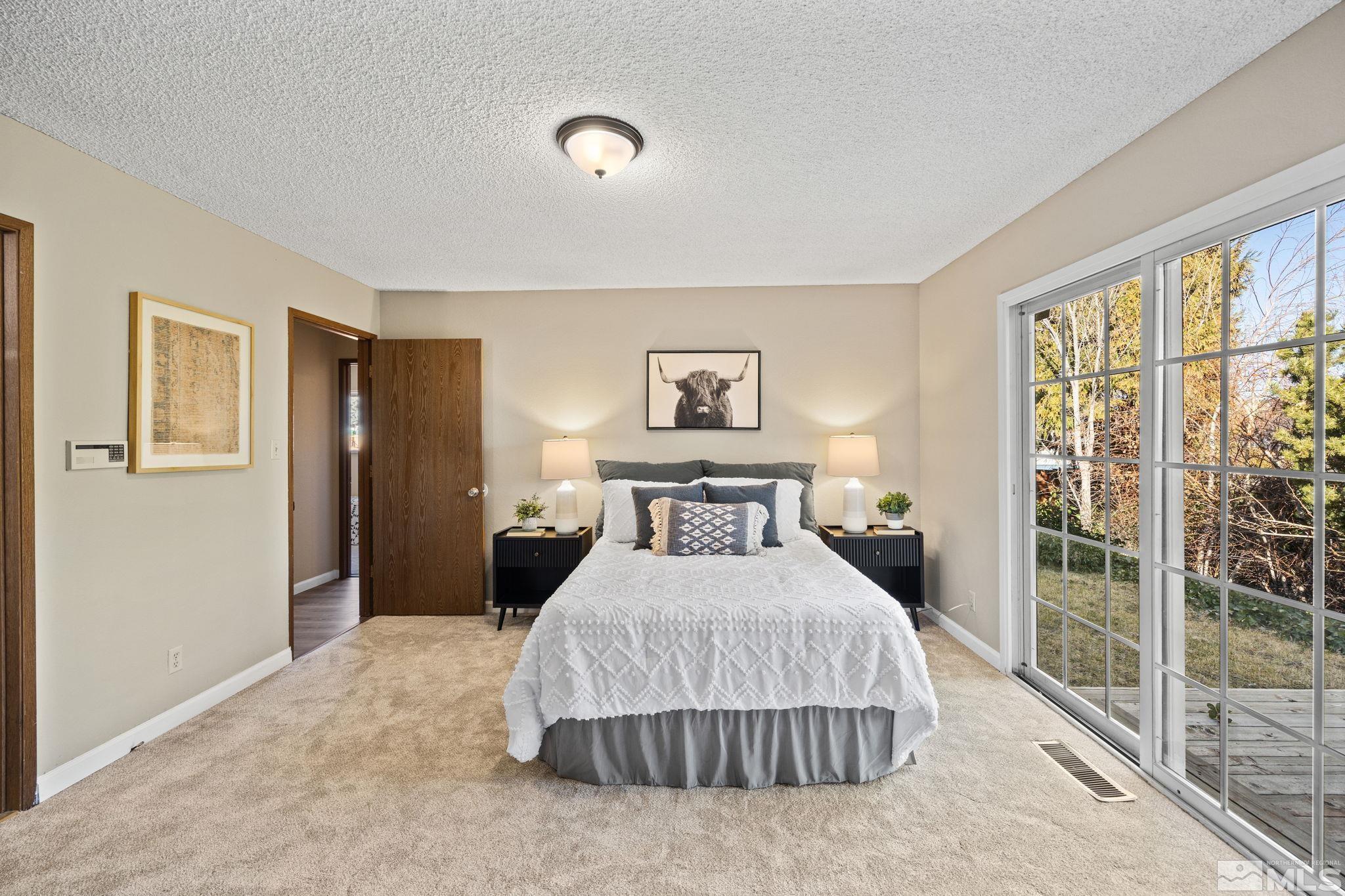 2490 Sunray Drive Reno, NV 89503 - Photo 8 of 28 Photo 8