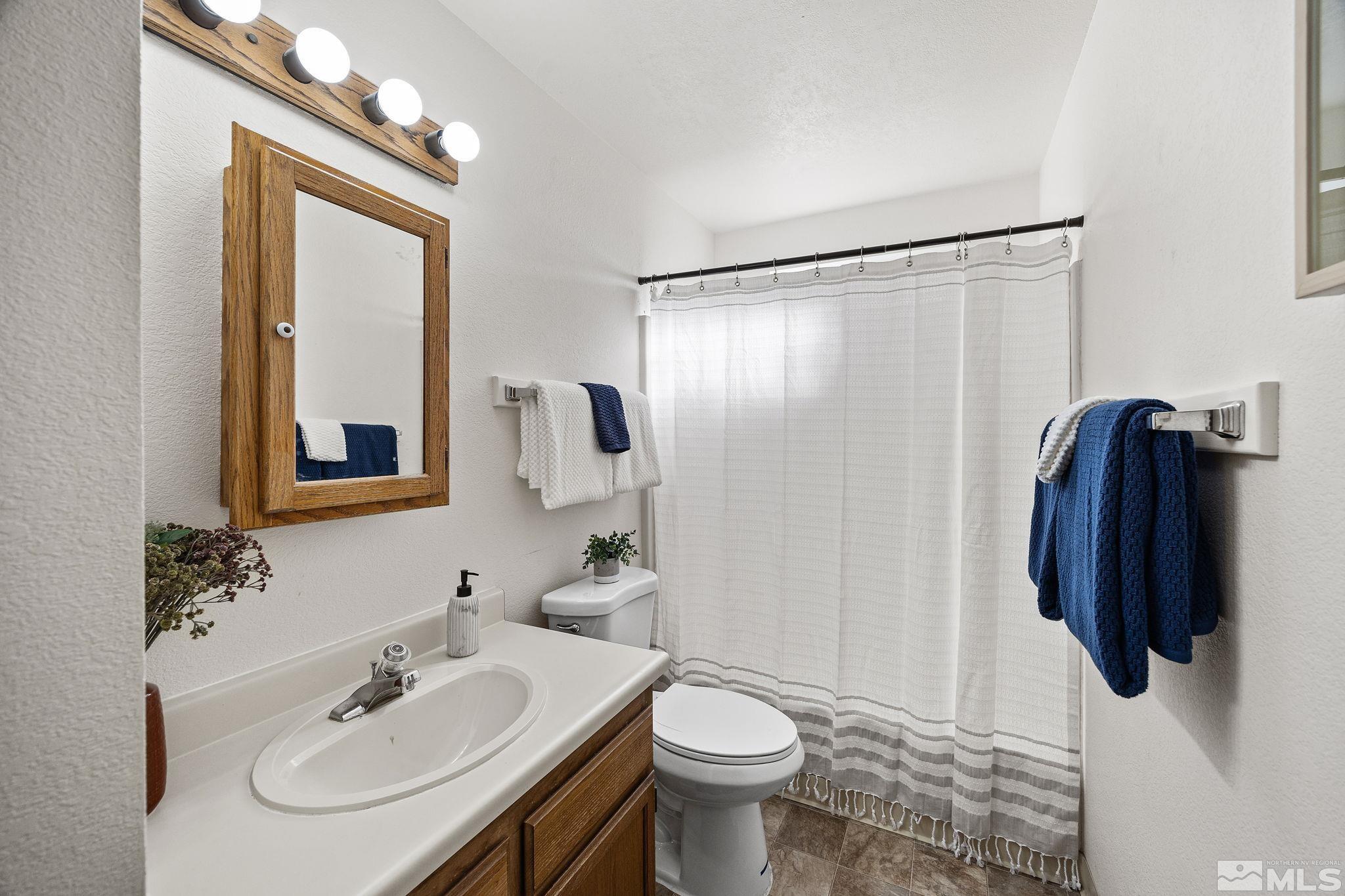 2490 Sunray Drive Reno, NV 89503 - Photo 10 of 28 Photo 10