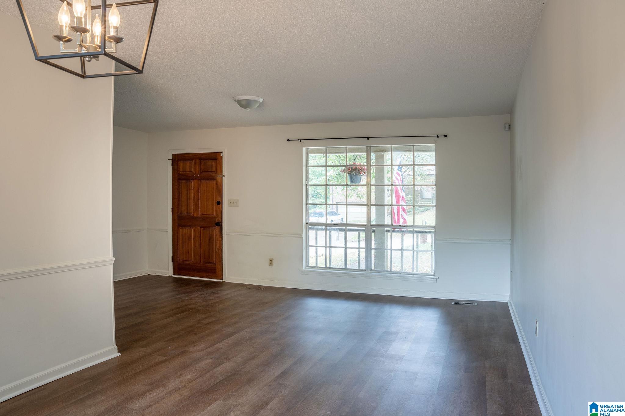 2420 Jana Road Birmingham, AL 35235 - Photo 3 of 26
