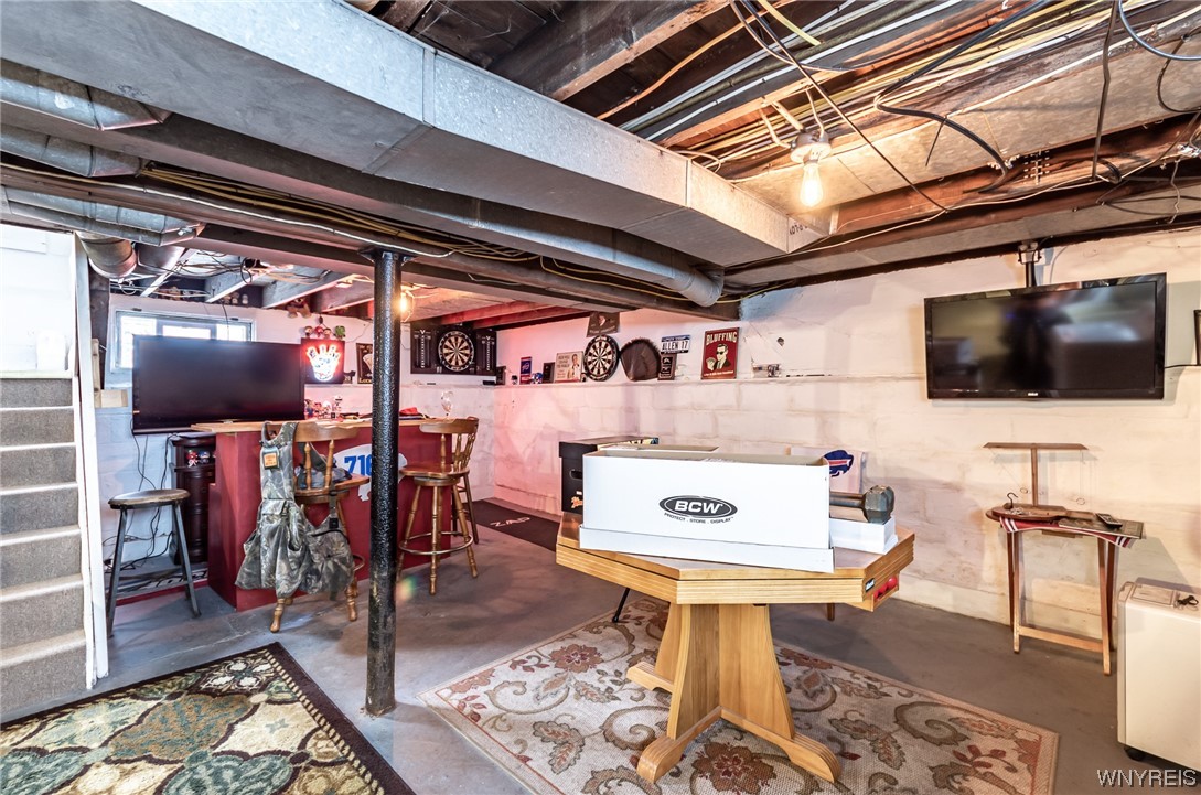 346 Westgate Road Tonawanda Town, NY 14217 - Photo 12 of 16