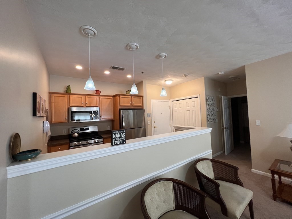63 Central Street, Unit 101 North Reading, MA 01864 - Photo 8 of 16