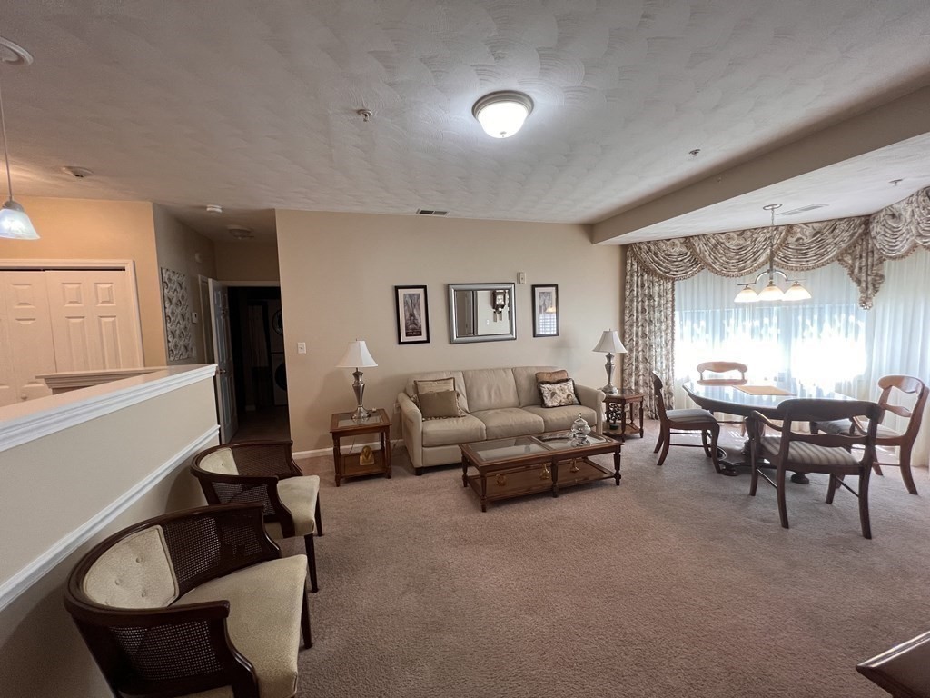 63 Central Street, Unit 101 North Reading, MA 01864 - Photo 9 of 16