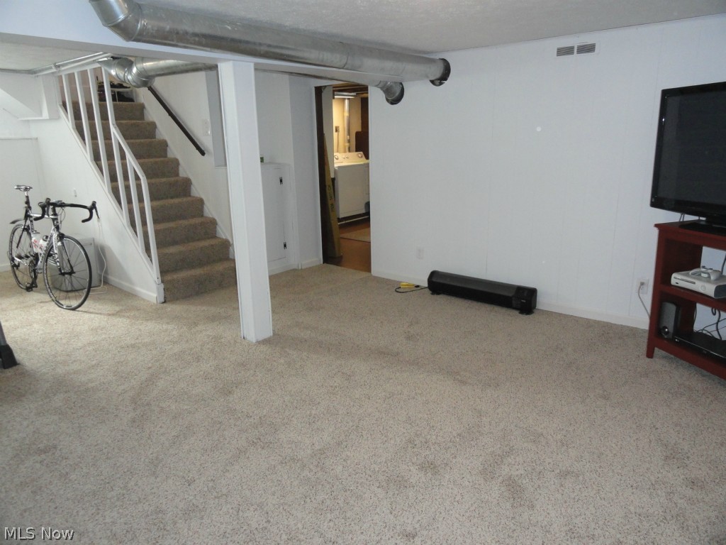 1326 Avondale Road Cleveland, OH 44121 - Photo 15 of 17