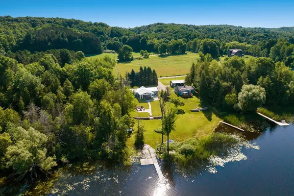 $675,000 | 4907 Murray Lane, East Jordan, MI 49727