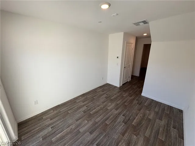 $1,950 | 2735 Atomic Tangerine Way, Unit 4, Las Vegas, NV 89183