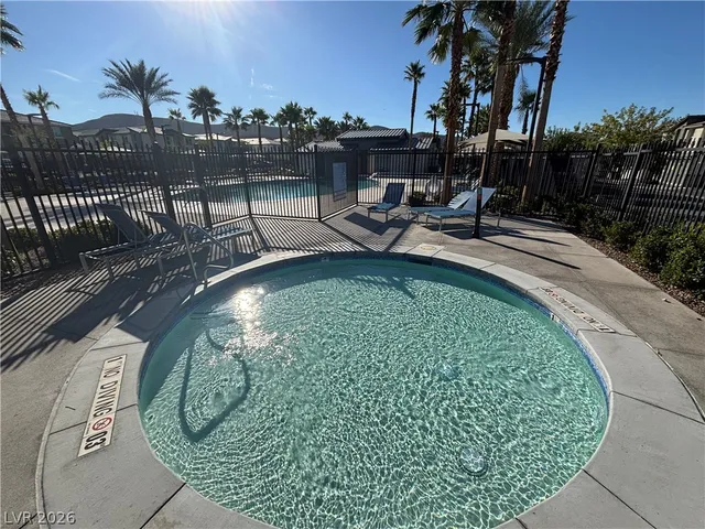 $1,950 | 2735 Atomic Tangerine Way, Unit 4, Las Vegas, NV 89183