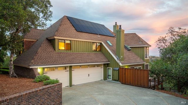 $1,700,000 | 70 Atherton Oaks Drive, Novato, CA 94945