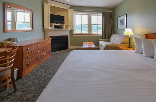 $195,000 | 342-344 Jackson Gore Road, Unit 342/344 QIV, Ludlow, VT 05149