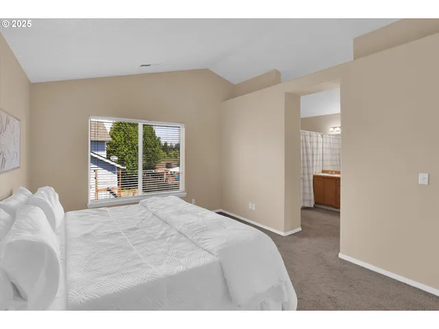 $564,000 | 21525 Southwest Frammy Way, Beaverton, OR 97003