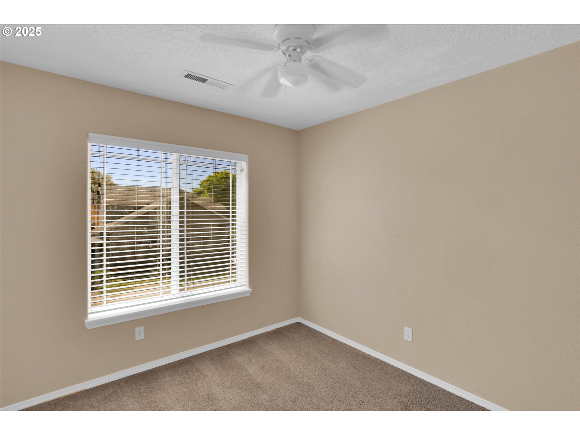 21525 Southwest Frammy Way Beaverton, OR 97003 - Photo 25 of 33