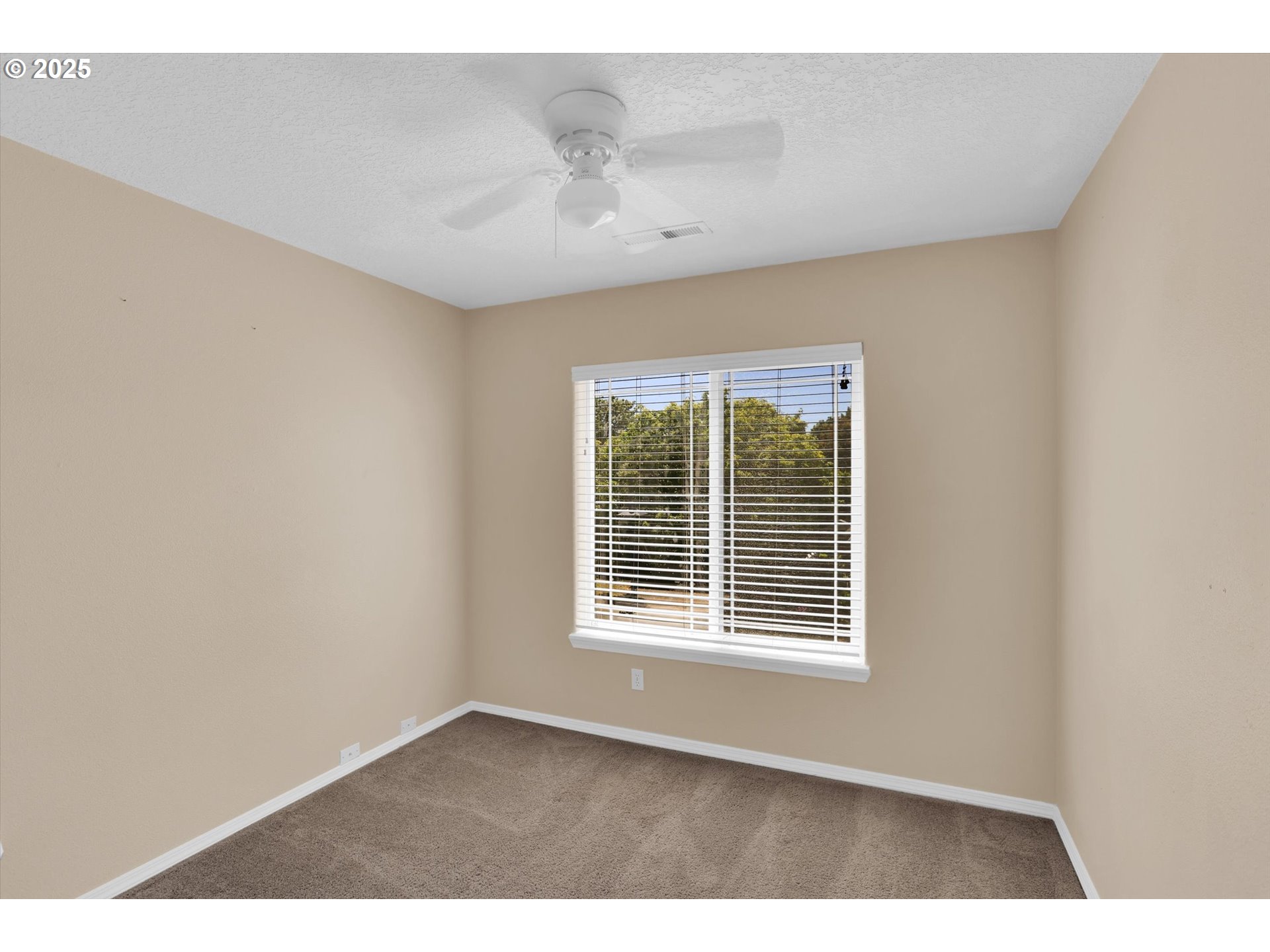 21525 Southwest Frammy Way Beaverton, OR 97003 - Photo 26 of 33