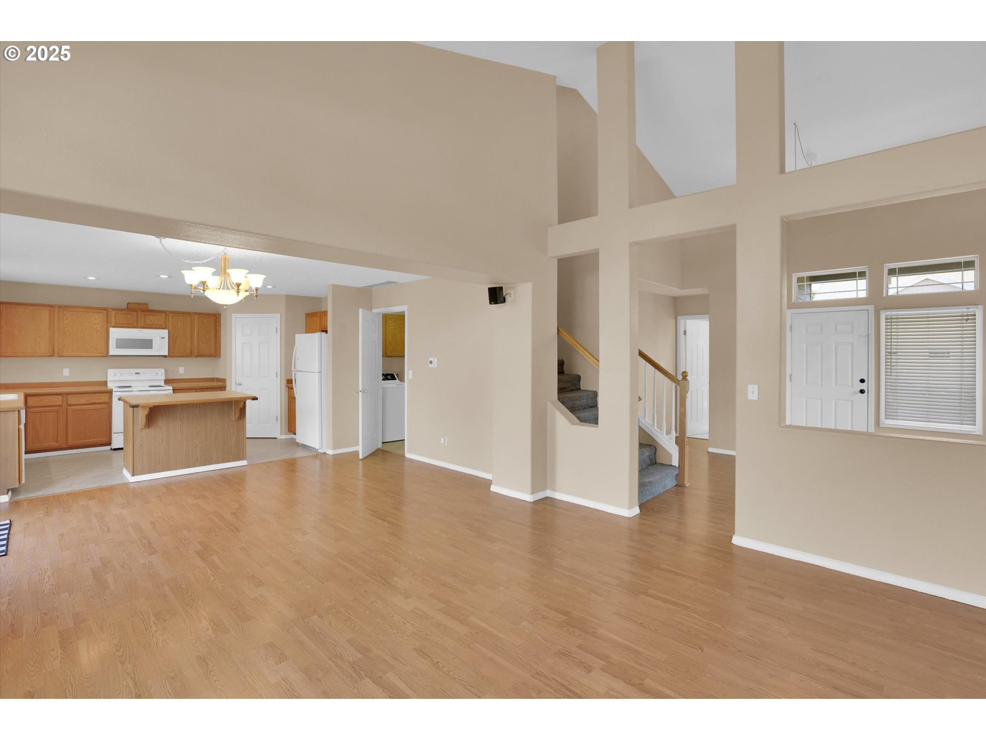 21525 Southwest Frammy Way Beaverton, OR 97003 - Photo 3 of 33