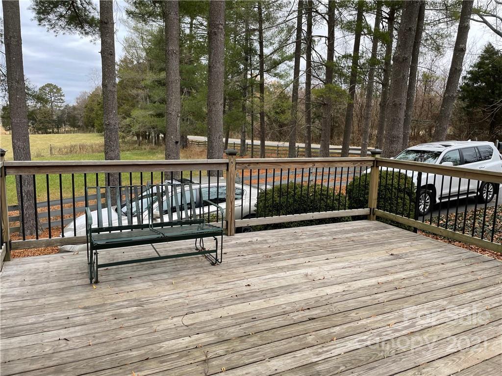 2563 Farmington Road Mocksville, NC 27028 - Photo 9 of 42 Gallery Image 9