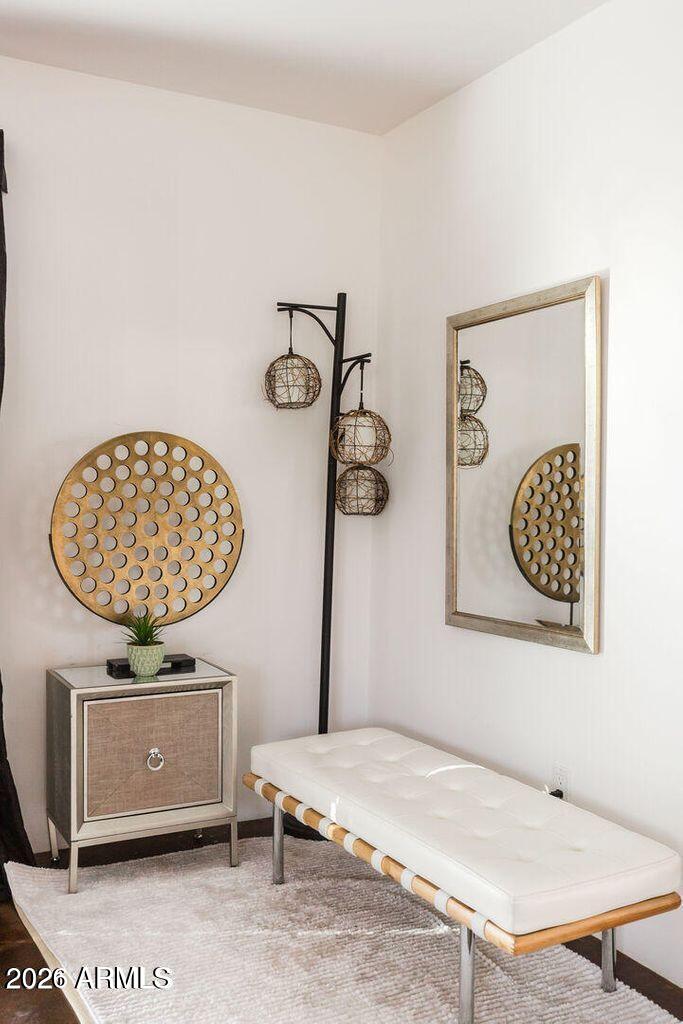 5002 North 38th Place Phoenix, AZ 85018 - Photo 21 of 56 Beautiful Decor throughout!