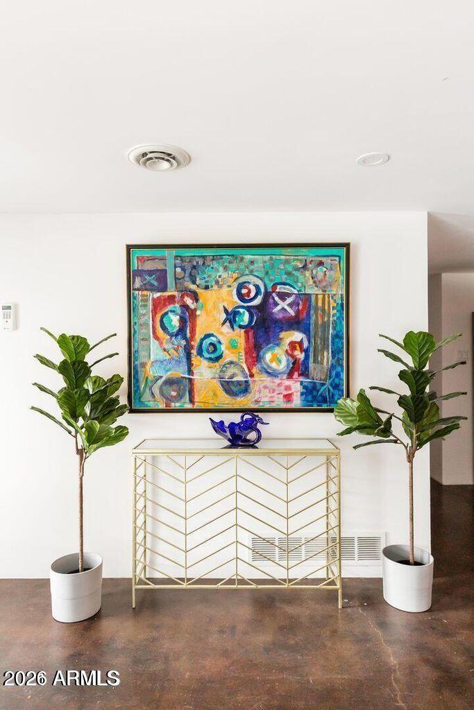 5002 North 38th Place Phoenix, AZ 85018 - Photo 23 of 56 hallway art