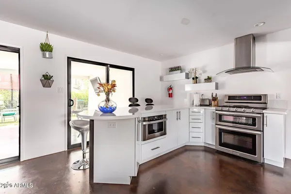 $1,350,000 | 5002 North 38th Place, Phoenix, AZ 85018