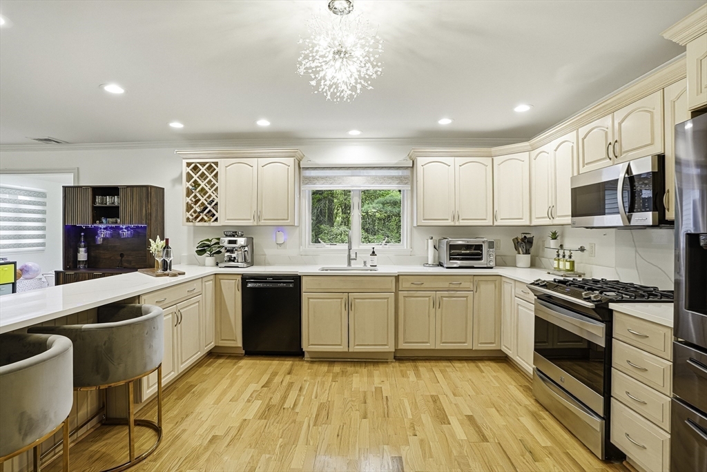 218 Rangeway Road, Unit 261 Billerica, MA 01862 - Photo 15 of 42