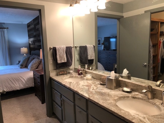 6527 Mission Ridge Traverse City, MI 49686 - Photo 23 of 37 1857771-22.JPG
