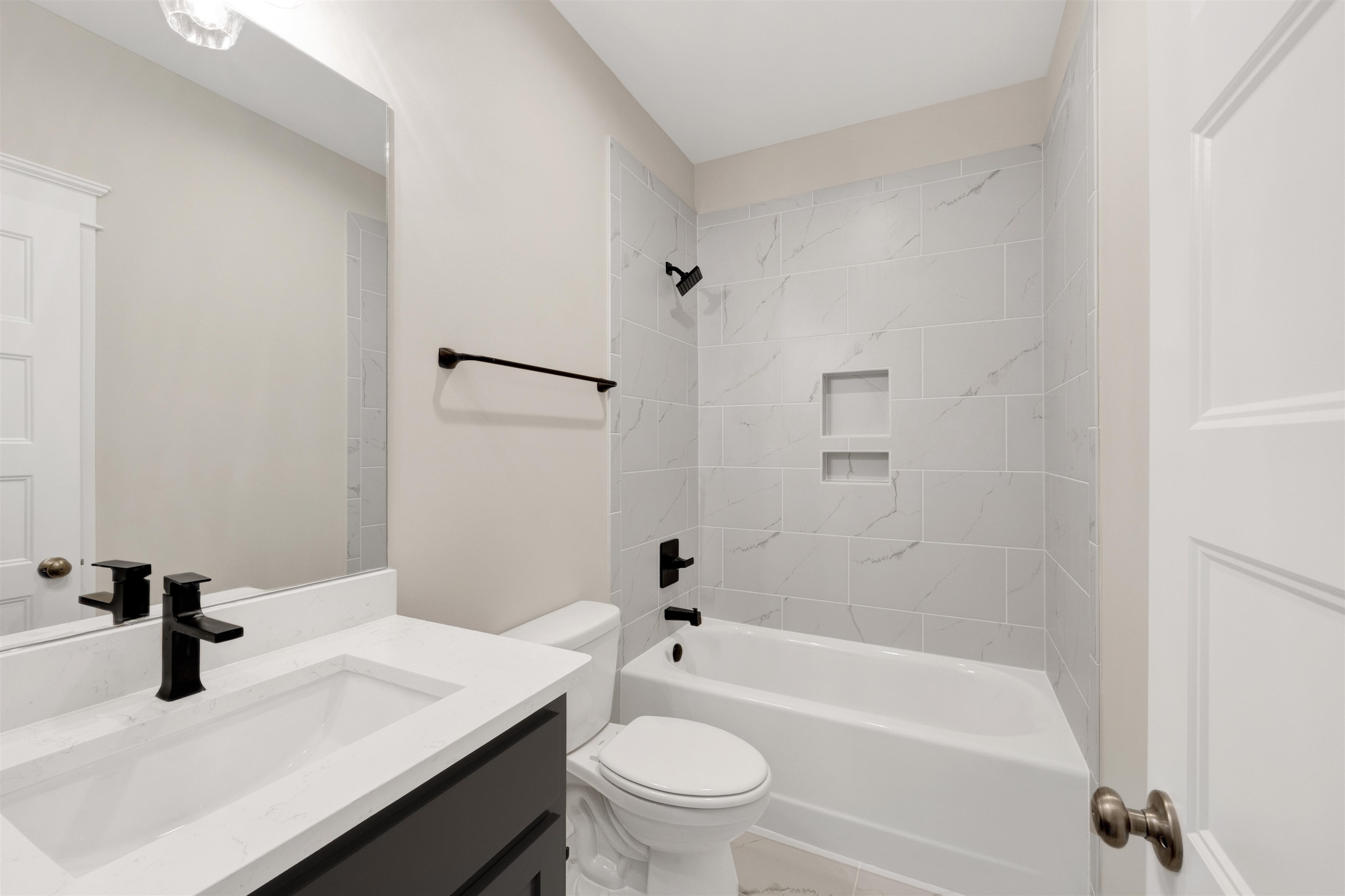108 Cedar Pointe Fairhope, AL 36532 - Photo 19 of 24 Bathroom