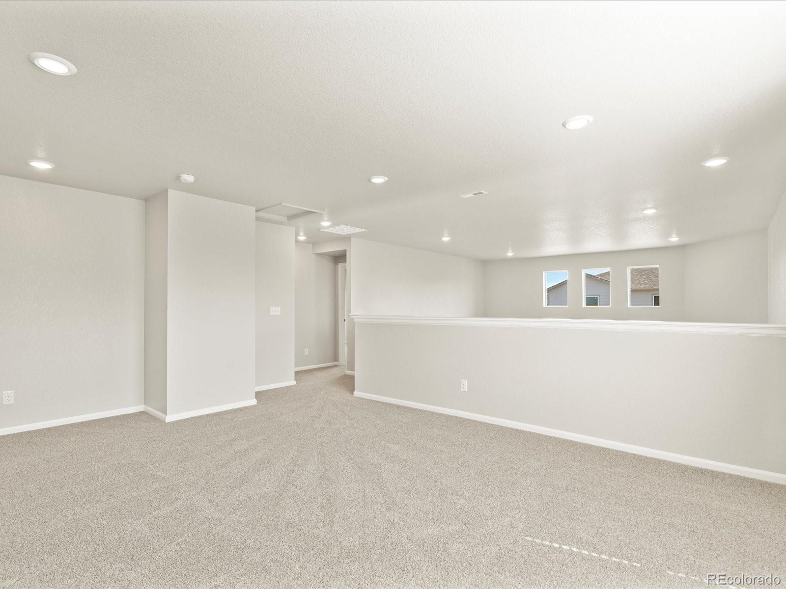 9070 Pitkin Street Commerce City, CO 80022 - Photo 18 of 33